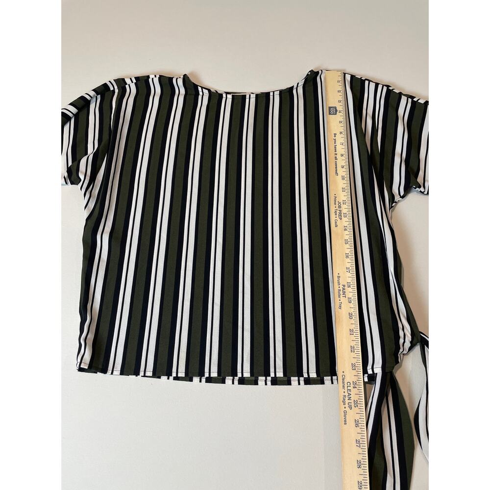 Michael Kors Size M Olive Cream Black Stripe Short Sleeve Top Side Tie - Picture 4 of 6